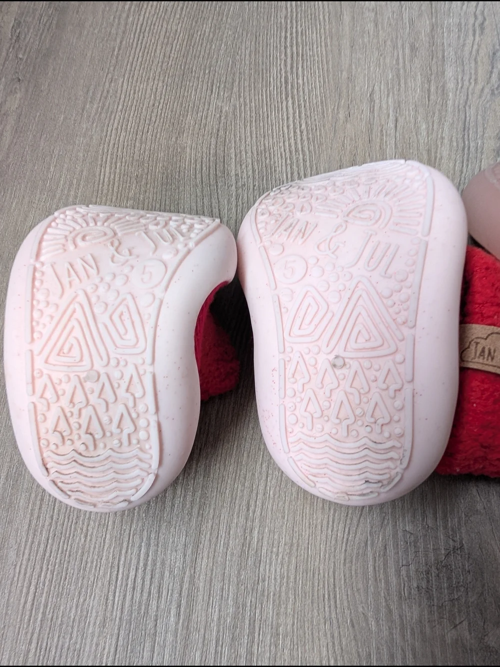 Jan and Jul Cozy Sock Shoes Lot of 2 Red and Pink Size 5